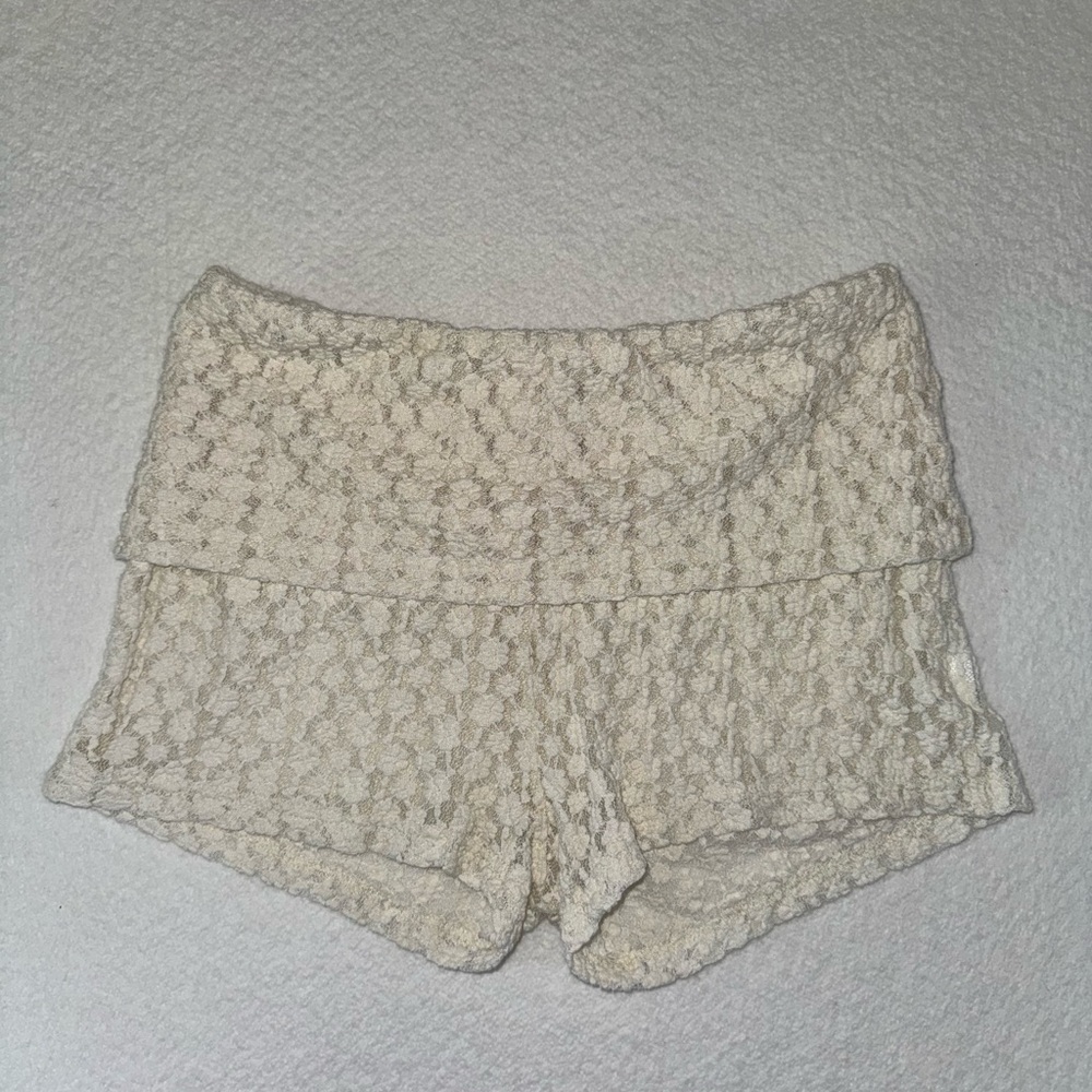 Y2K White Lace Foldover Micro Shorts Size Small Boho Beach Coquette - Picture 3 of 12